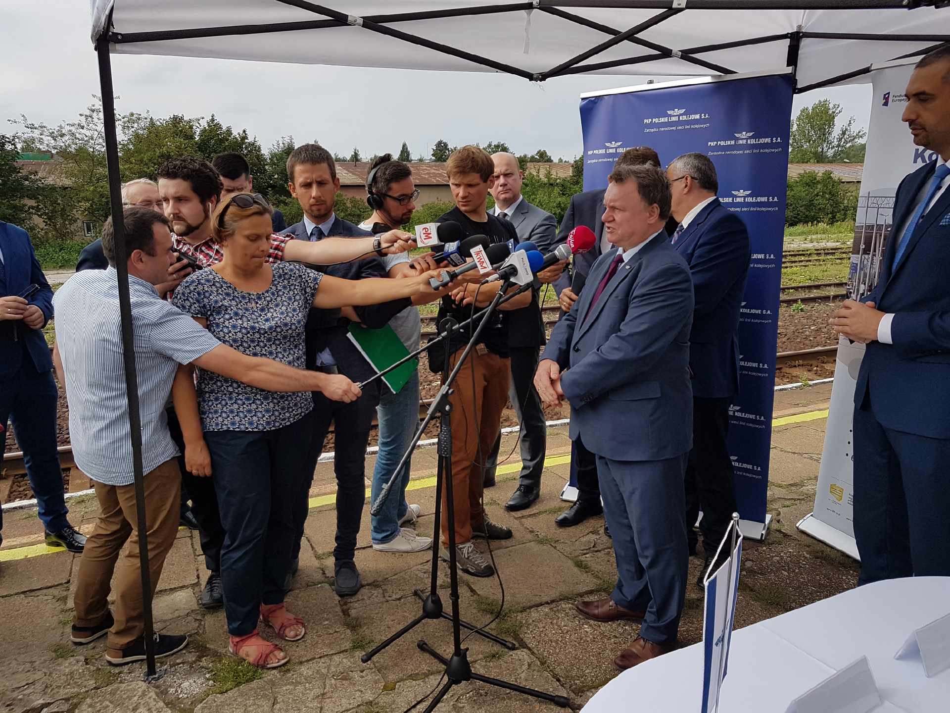 PKP PLK SA On Twitter Wygodne Perony M In W Gaj wka Zarzecze 
