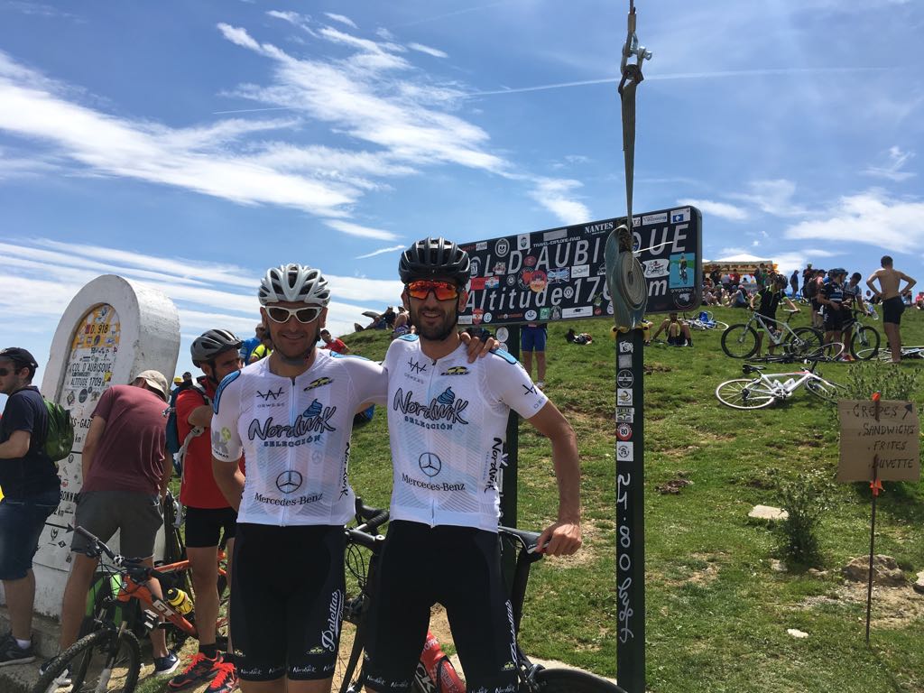 🚴‍♂ Helados Nordwik con el deporte 

#Postre #Polos #Fruta #Niños #Alimentación #Hortalizas #SinGluten #GlutenFree #FamiliaNordwik #HeladosSinAzúcar #Diabéticos #Health #FreeSugar #TartaWhisky #HeladosNordwikCiclismo #HeladosGranada #Helados #Granada