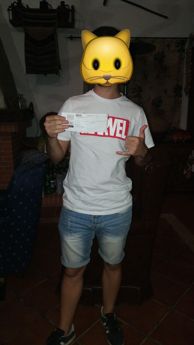 Con este gesto tan pequeño empieza un nuevo sueño. #VuelveEclipse