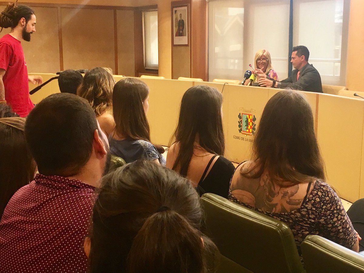 comudelamassana's tweet photo. Donem la benvinguda a #lamassana als joves del Campus Universitari de la Llengua Catalana #CULC18. Us desitgem la millor estada!
Gran iniciativa @GovernAndorra @IRLlull @JoanRamonMarina https://t.co/nW2YVhVeKy