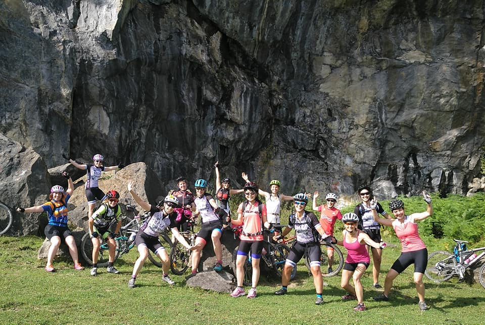 RFECiclismo's tweet photo. #QuedadasWomenInBike |
¡Esto no para! Cada vez son más las chicas que se suman a #WomenInBike💜🚴♀️
➡Tú también puedes en https://t.co/OUpsKtVaIB
📸 #RutasForWomen ; #algechicasmtb; #EllaBikes
#RodamosJuntas @myd_csd @movistarlikes @deportegob https://t.co/f24wzA2k2X