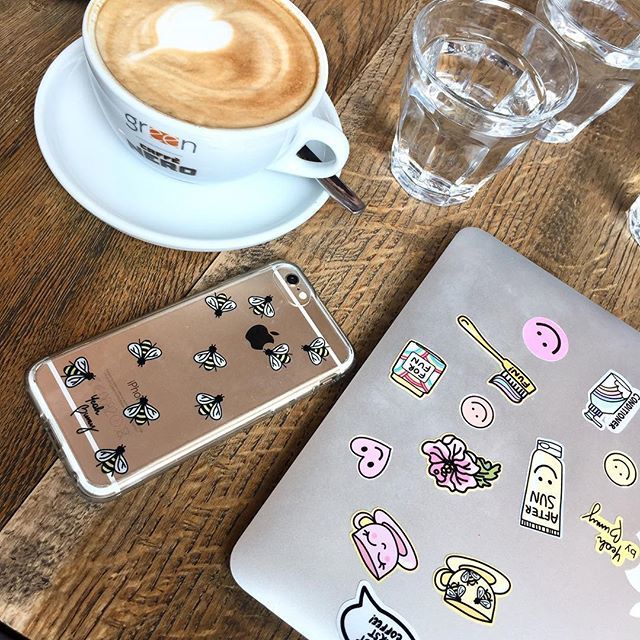 YeahBunnyStore's tweet photo. Coffee makes me awesome โ๏ธ๐
โโโโโโโโโโโโโโโโโ
#yeahbunny #yeahbunnycase #haveaniceday #morningcoffee #coffee #coffeetime #coffeelover #dressyouriphone #iphonecase #iphone #bee #new #newcollection #newiscoming https://t.co/rsTPLJEz4n https://t.co/AiZeyTMuq8
