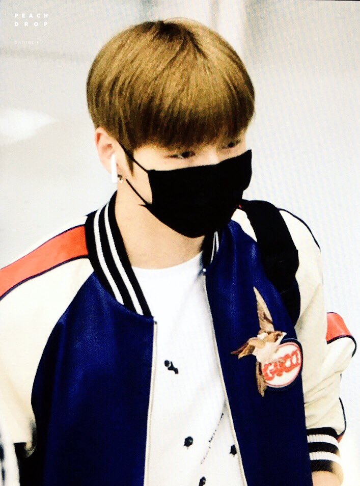 peachdrop1210's tweet photo. 180730

#강다니엘 #워너원 #WANNAONE https://t.co/b6j7MoBJjo