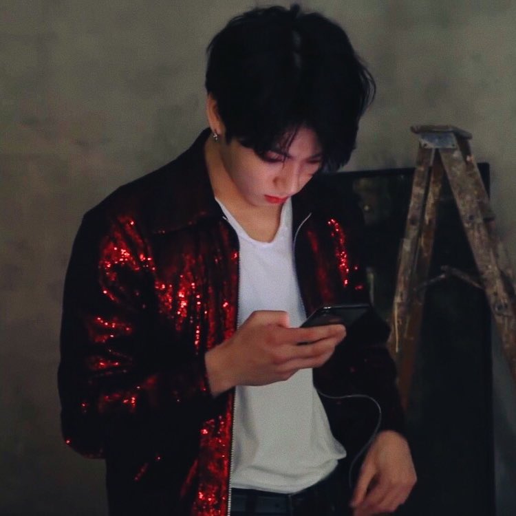 bts gallery tweet media