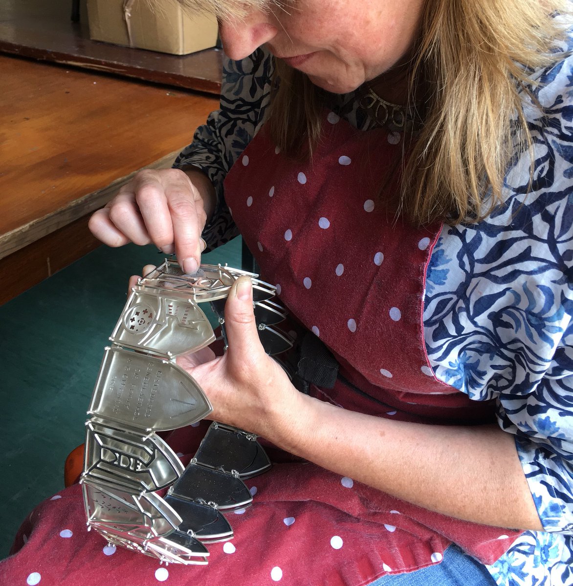 MakersWales's tweet image. Deborah Edwards cleaning the Crown she created for the 2016 National Eisteddfod in Abergavenny, thanks to #ElinorGwynn
This Crown will be part of a very special exhibition - 'Coronau' featuring Crowns made for the @eisteddfod by members of #makersguildinwales 4-11 August