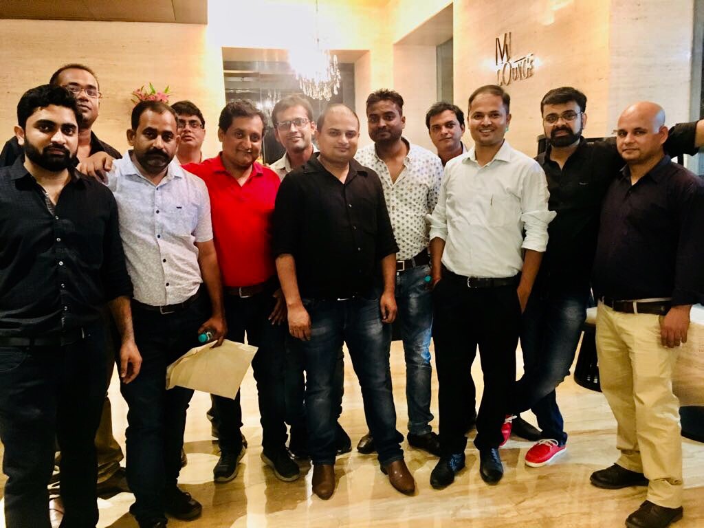 anishsingh21's tweet photo. BWBS & BWGS organize 2nd alumni meet in #Noida
#EWA2018 #BWBS #BWGS
@rajeshkalra @AnshuSharma02 @i_saurabhkumar @Manoj_Singh13 @Manohar_lal @saket_sinha @swatiranjan
https://t.co/f2mmscAMOU https://t.co/NlsLGs5DRG
