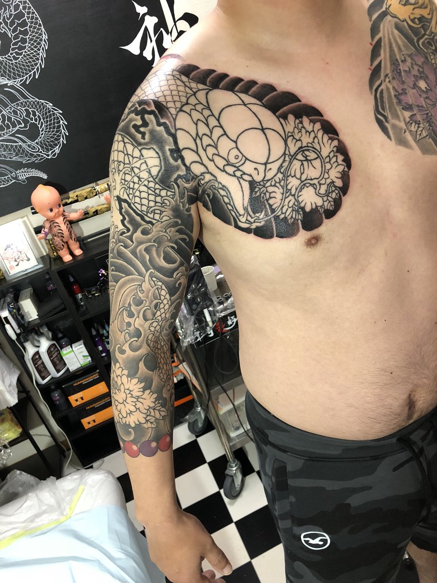 NotattooNolife's tweet photo. #tattoo #irezumi
#inked #horishino
#ezcartridge #dinamicink
#japan #tokyo #nishikasai https://t.co/DhBAURdgMg