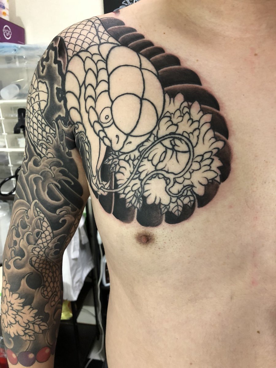 NotattooNolife's tweet photo. #tattoo #irezumi
#inked #horishino
#ezcartridge #dinamicink
#japan #tokyo #nishikasai https://t.co/DhBAURdgMg