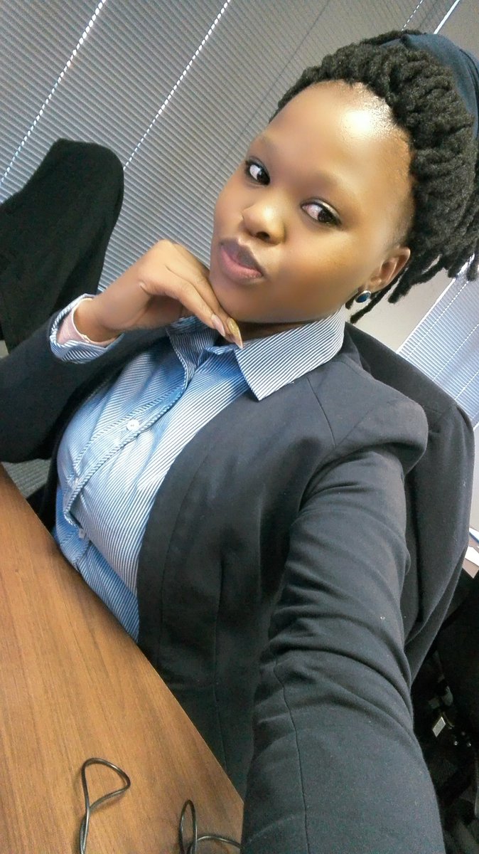ledwaba_onicca's tweet photo. Monday https://t.co/4jUBRGWzTZ