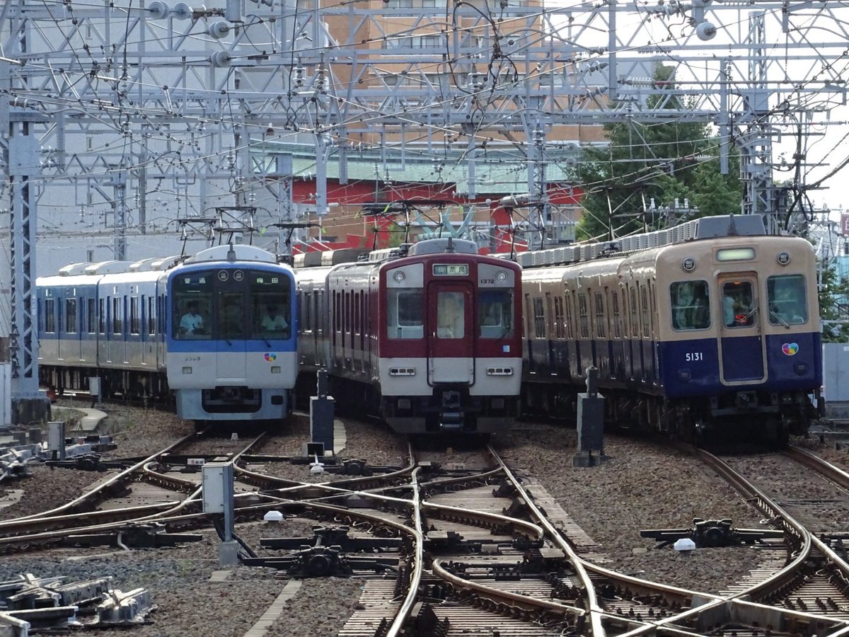 Hs8000 Ar Twitter 7 30 阪神最後のチョッパ車である5131fが車両故障を起こしたため 5509fと臨時で車両交換 を行いました 尼崎駅1 2番線での交換となりました Hs8000 Ar Twitter 7 30 阪神最後のチョッパ車である5131fが車両故障を起こしたため 5509fと臨時で車両交換 を行いました 尼崎駅1 2番線での交換となりました