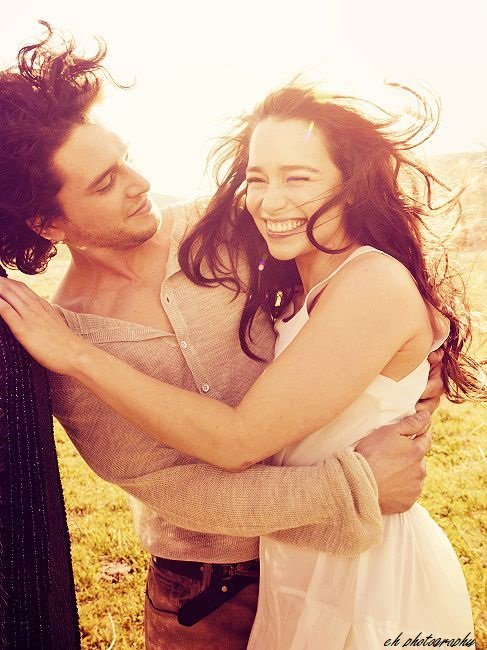 Annemle babam, 1990. Annemin memleketi Valyria'daki düğün öncesi fotoğraf çekiminden.