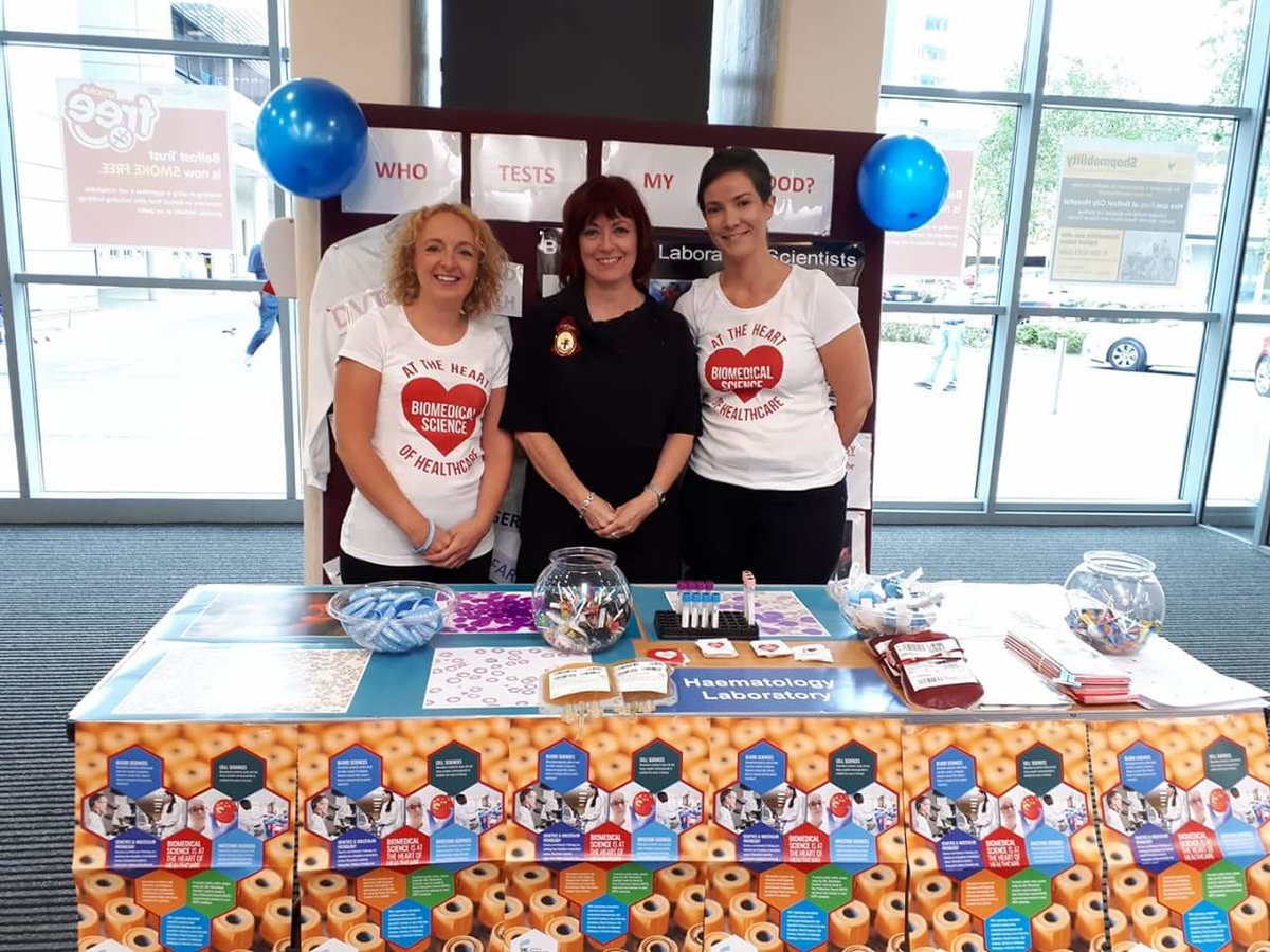 IBMScience's tweet photo. What do fruity organs, extracting DNA, and 'live labs' have in common? Read #IBMS member Glen's account of how Belfast hospitals celebrated #BiomedicalScienceDay2018! https://t.co/n4wNIixYJN @glen_mcdowell https://t.co/tR4BXMqWW8