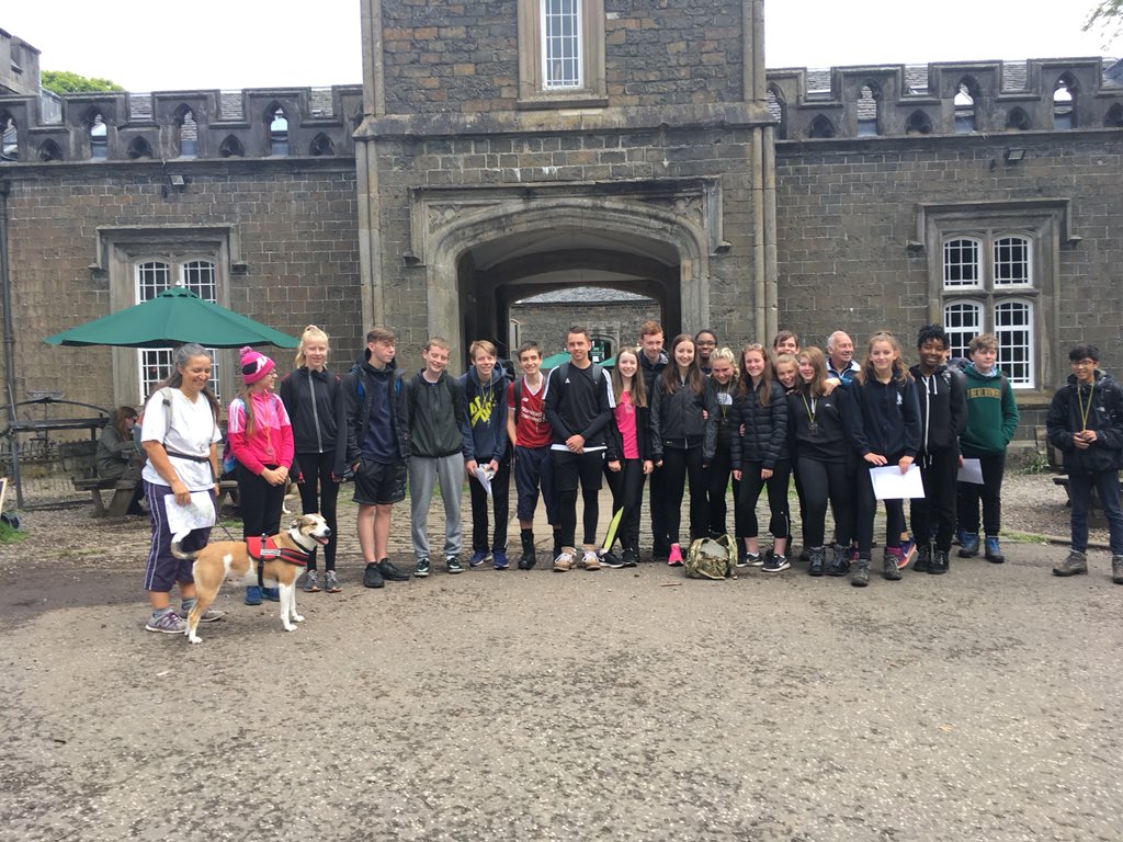 Fantastic to see our DofE group go out for a team building navigation and orienteering day! Everyone looking forward to pitching the tents and getting the hotdogs on!! #WeAreDofE @MugdockPark @YOYP2018 @springburnharrs @DofEScotland