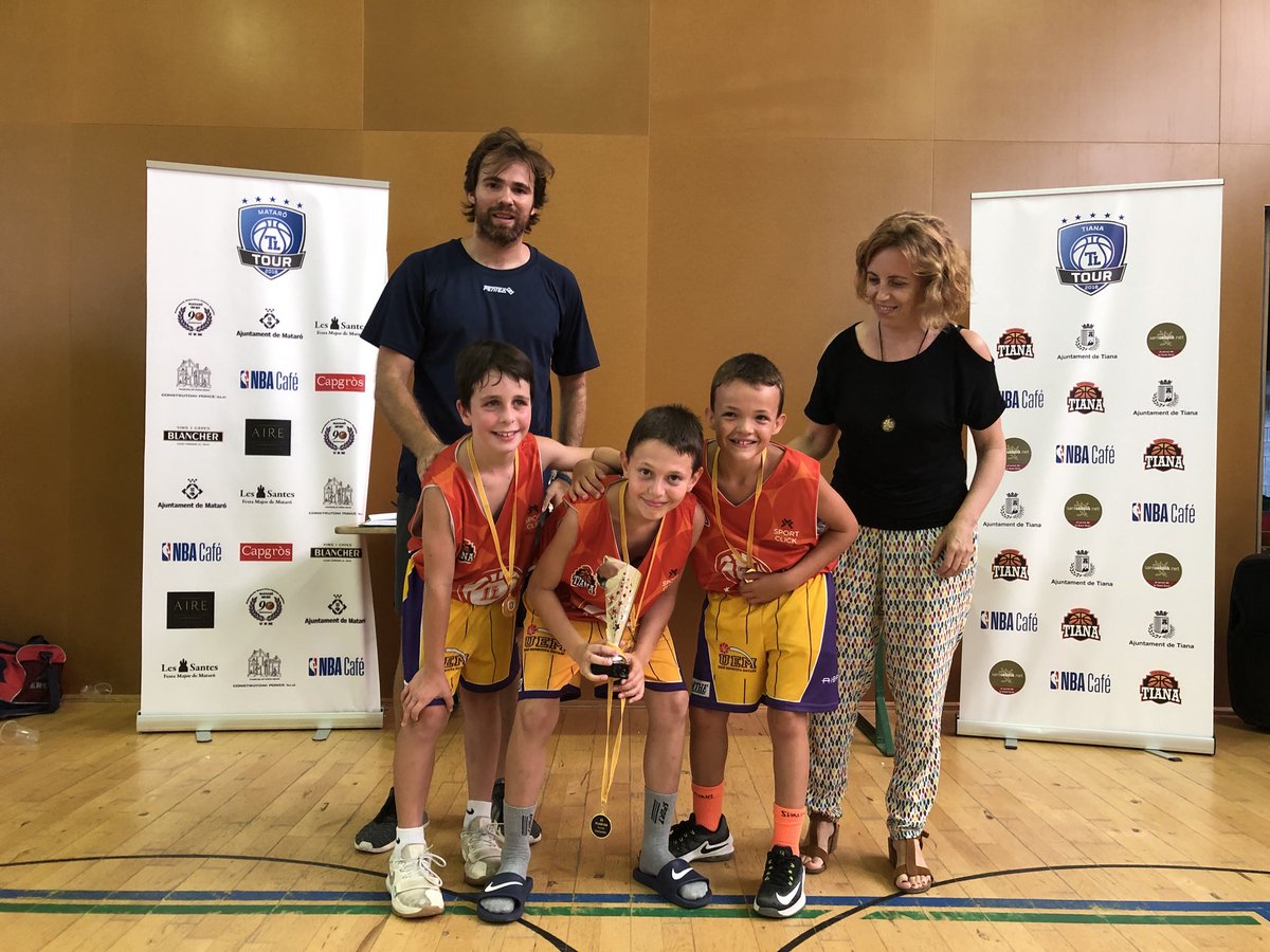 cbtiana's tweet photo. Campions infantil, minis i preminis. Enhorabona! https://t.co/ixCYBQahQP