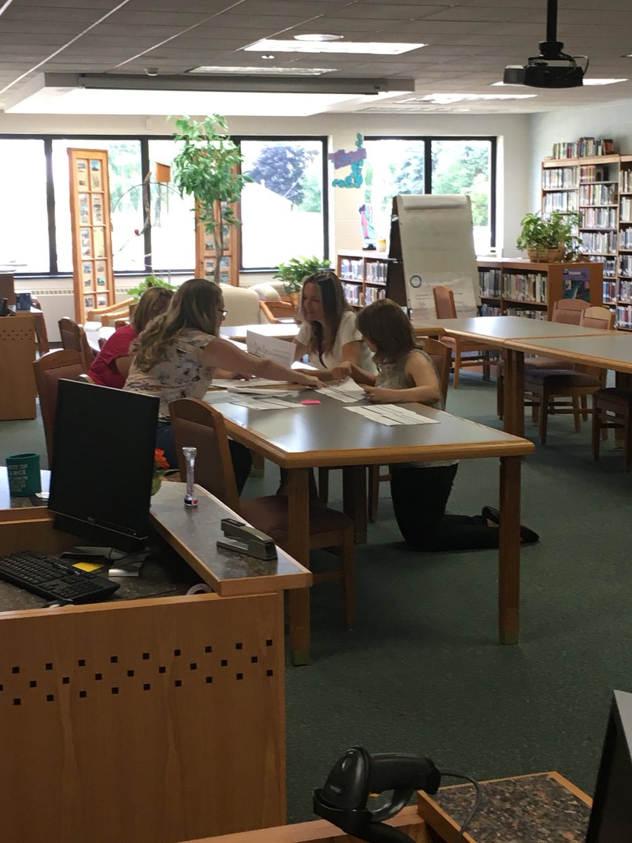 SMetzgerLMW's tweet photo. Using the ATLAS protocol to facilitate rich conversations about student data. #summerlearning #csipd @ONBOCES @fisher1000 @JenPanTala https://t.co/EP2khzk2vN