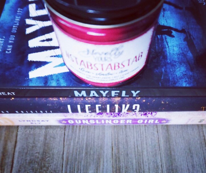 jenabrownwrites's tweet photo. It's the last Monday of July, let's make it extra #stabby 🔪 buckle up for #makeoutmarrymurdermonday #dystopian edition! #gunslingergirl #lifel1k3 #mayfly #stabnanigans #stabstabstab #letsgetstabby #stabbymonday #booknerd… https://t.co/XLjztC1x4Z https://t.co/b1CaSPmNqF