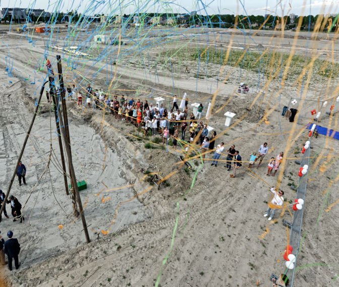 Terugblik naar de start van de gebiedsontwikkeling in Park Quatrebras Badhoevedorp! Een geslaagde dag met <a href="/haarlemmermeer/">Haarlemmermeer</a> @inspiringspace, alle andere partners en natuurlijk de kopers! <a href="/BadhoevedorpA9/">BadhoevedorpA9</a>