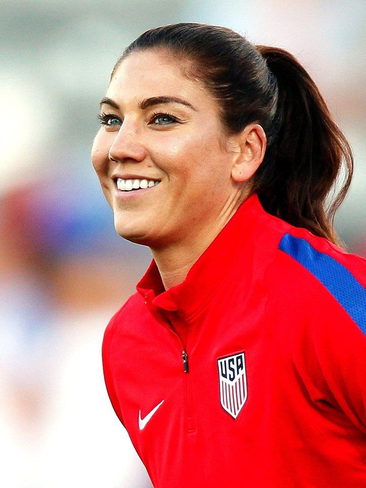 Happy Birthday Hope Solo gros bisous de france 