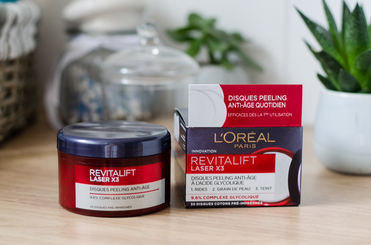 AnthoPo's tweet photo. 💿💧#BEAUTE 💿💧
Les disques au peeling, ça vous parle ?
Je teste pour vous ceux de chez @lorealparisfr #revitaliftlaserX3
Revue sur https://t.co/TxY0F51MkH 👈🏼 https://t.co/322mx2LxhU