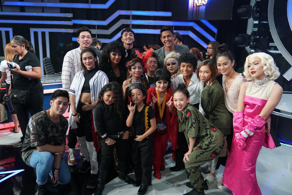manila_genesis's tweet photo. Over the last weekend, @GaryValenciano1 made his comeback on @YourFacePH Kids!! Check out some of the behind the scenes moments here! #YFSFKBigayTodo #YFSFKGVReturns #GaryVisBack #GaryVWeekend
Full album: https://t.co/cgnL0KKz1e https://t.co/v7GcQ6xk5Z