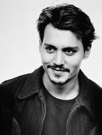 CastMeClub's tweet image. “The thing is, even if you’re playing sort of a heightened character and playing inside sort of a heightened reality, you can still apply your own truths to those characters.” - Johnny Depp

castmeclub.com

#actor #johnnydepp #movies #film #acting #performer #castmeclub