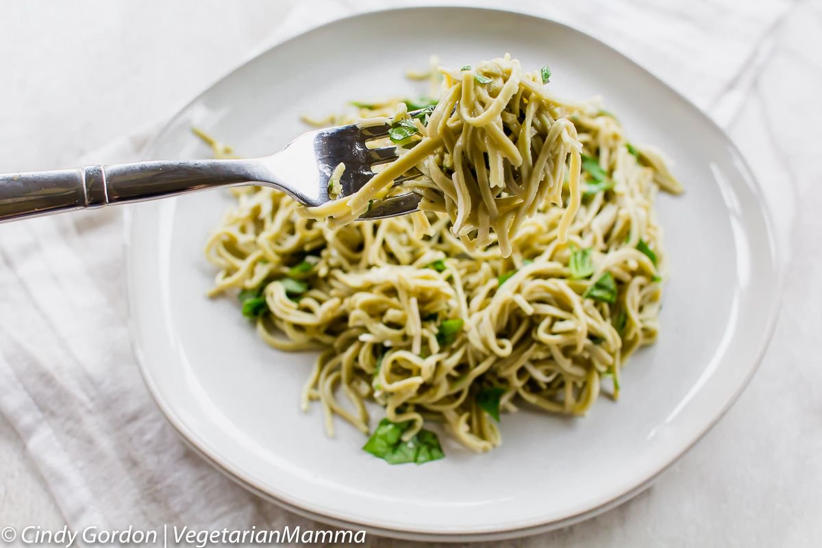 VegetarianMamma's tweet photo. Herbed Lemon Pasta is a delicious vegetarian meal that you can have on the table in 15 minutes or less. 

https://t.co/4JtOMcWdEX

Recipe w/ @explorecuisine (ad)  #useyournoodle  #smarterwaytopasta​ #explorerecipes
#explorecuisine https://t.co/o2xglcwdmg