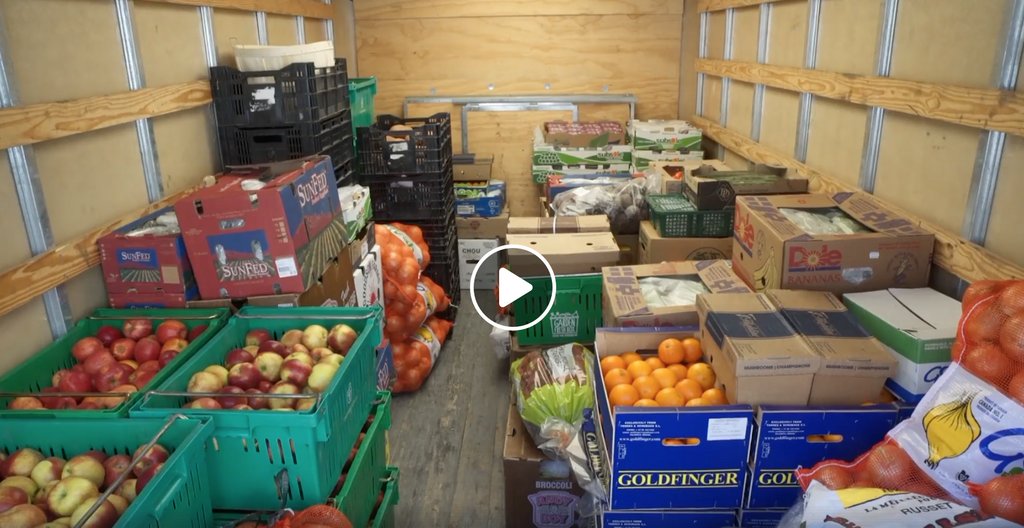 Congratulations to the @SeedFoodHub team, a local #Guelph group who are working to fight food insecurity in. They were given a Transformative Change Award from the Alliance for Healthier Communities. Watch this video to see what they have been up to! buff.ly/2mKa7L9