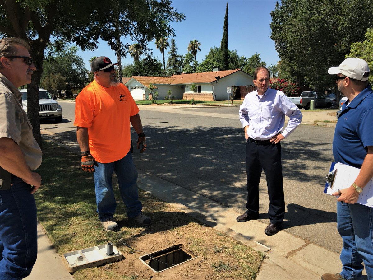 KingsWater's tweet photo. Another one for the books! W/@CA_DWR Prop 84 #IRWM grant, Bakman Water Company installed 2,400 residential H2O meters &amp; returned to service a well that sat inactive for 10+ yrs. Benefits include a reduction in H2O consumption &amp; a safe &amp; reliable drinking water supply for a DAC. https://t.co/mEFkAYuHBs