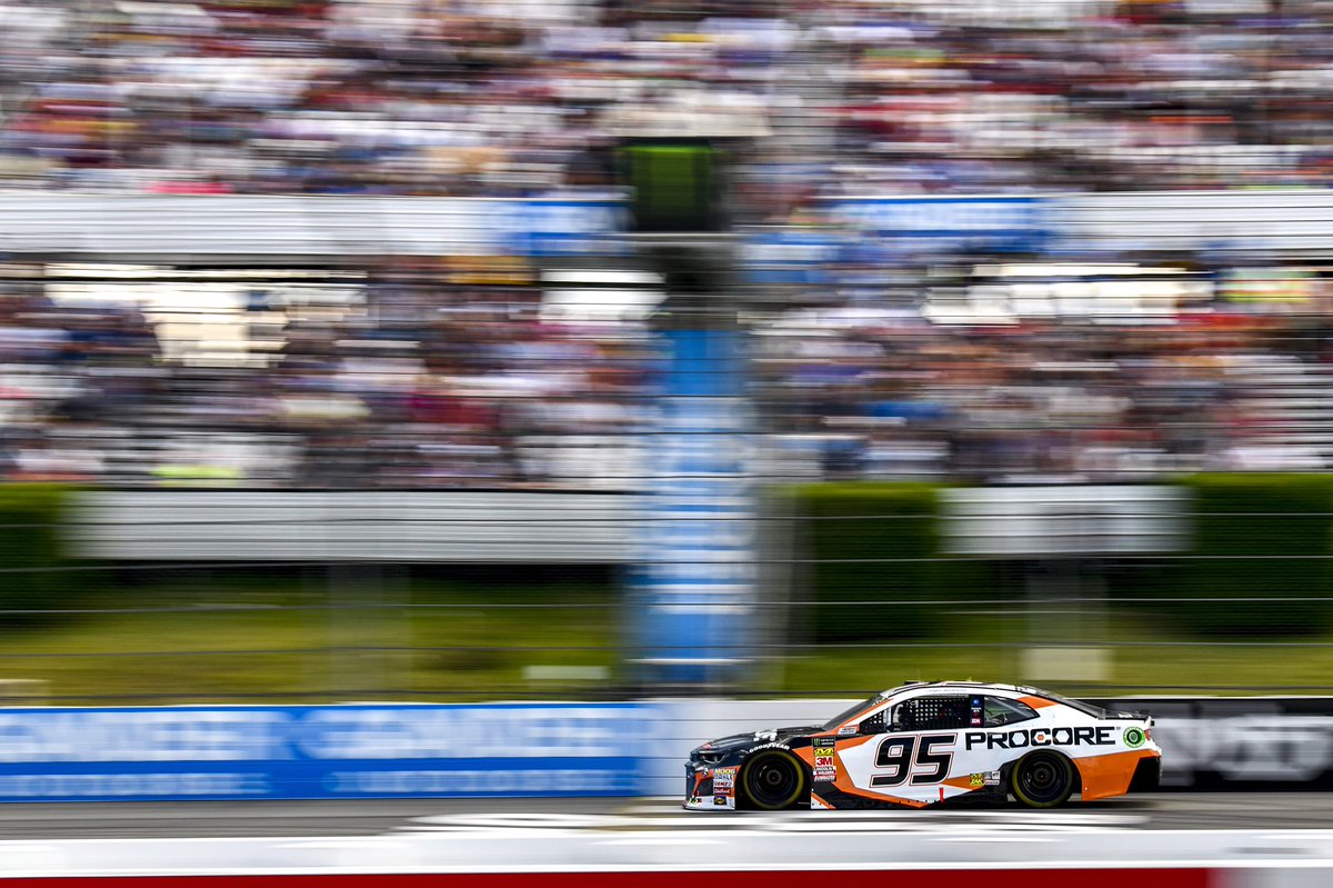 LeavineFamilyRacing tweet media