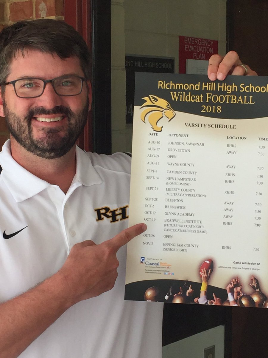 Coach LeZotte is ready for the 2018 football season ⁦<a href="/MattLeZotte/">Matt LeZotte</a>⁩ #bethere #letsgetitstarted #packthestadium #LND