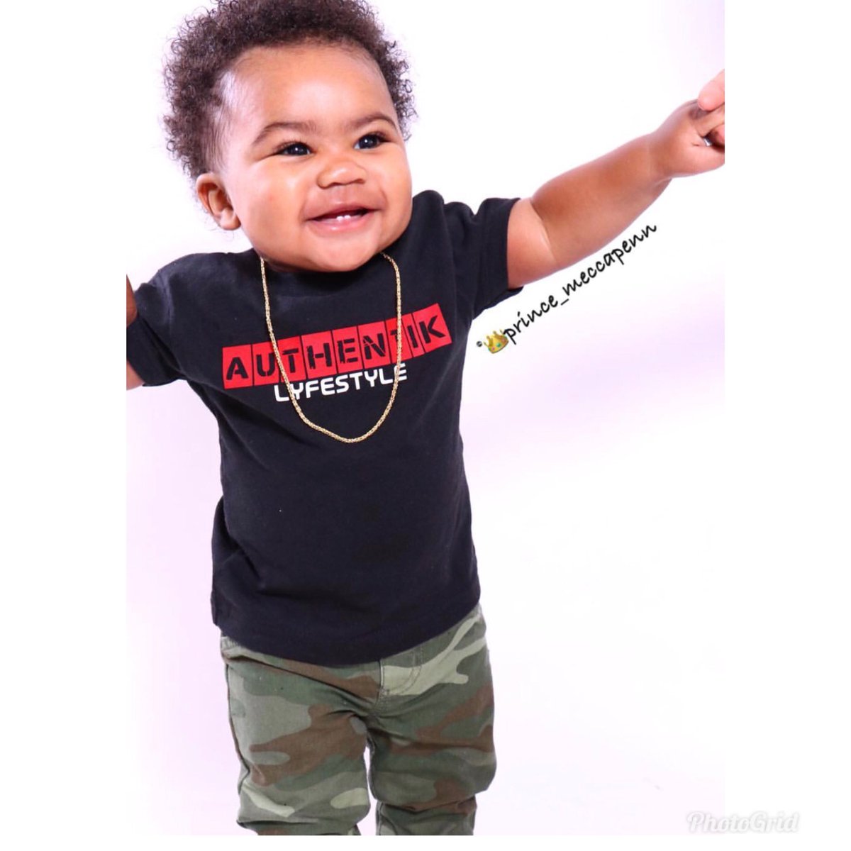 authentiklyfe's tweet photo. Book @prince_meccapenn today!!! ❤️Place your order!!! #baby #babymodel #handsome #success #hardwork #dedication #tshirts #authentik #lifestyle #life #apparel #brand #swagger #tshirtdesign  #swag #branding #logo #graphicdesign #designer #clothingline #tee #shirt #marketing https://t.co/iQurnGr7Jw