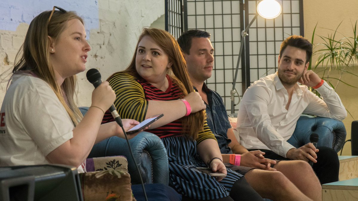 smalltubersorg's tweet photo. Ever feel like YouTube is your life, but it isn't your career? Our panel at #LSYLive was all about that and using YouTube in your real job. πΈ: @missionpixel https://t.co/FMPzPSwoyj