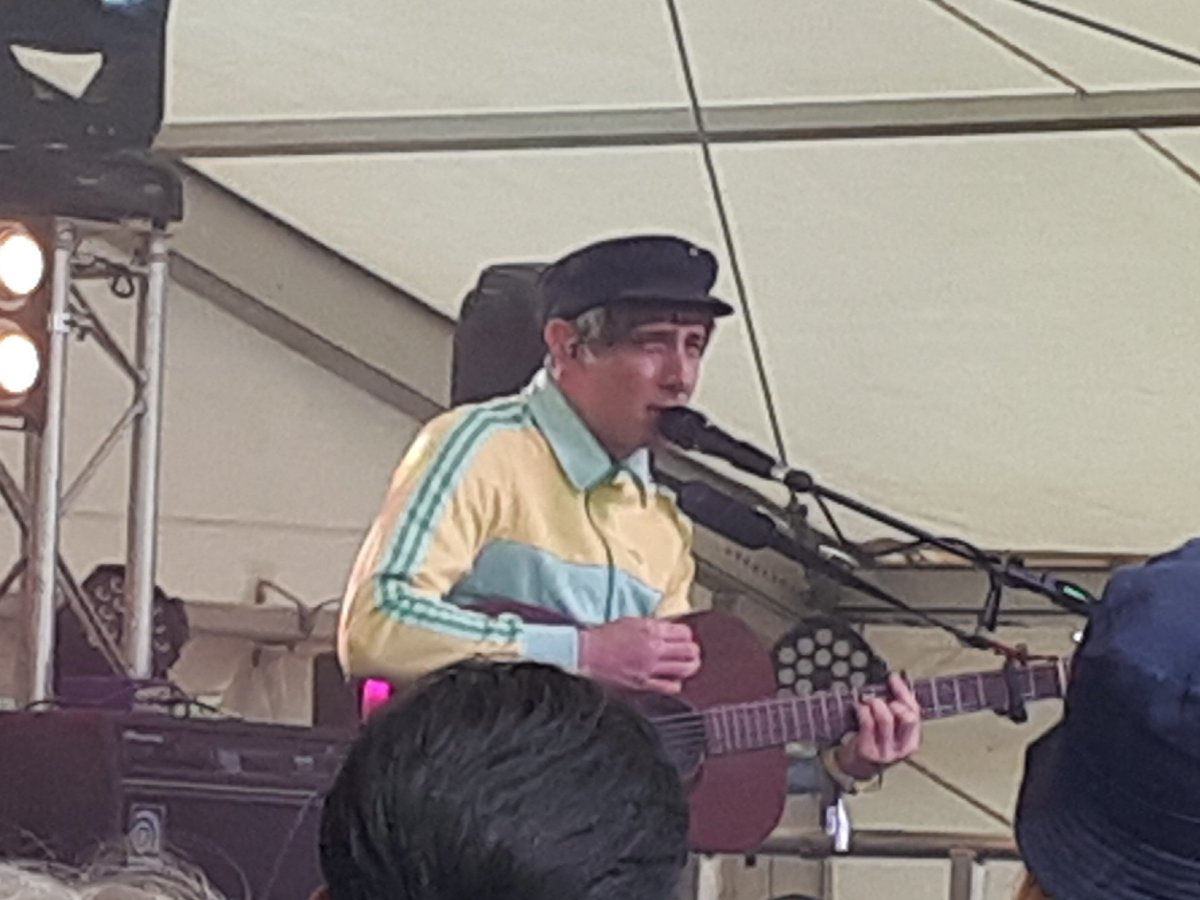 formbybird's tweet photo. @GerryCinnamon Top gig 😎 https://t.co/dPLN8fvzu1