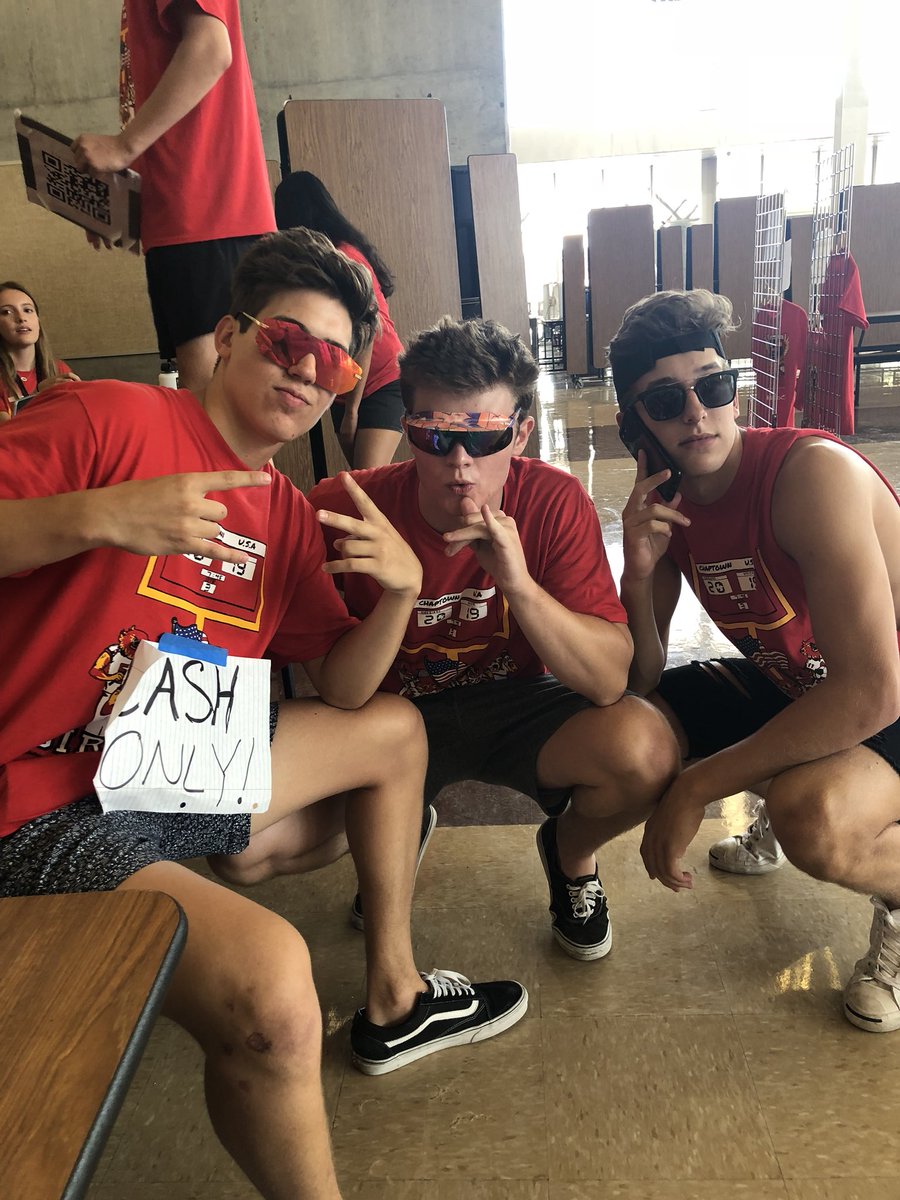 CtownBirdcage's tweet photo. Great job to everyone who came out today, saw a lot of fresh meat, a big shoutout to the freshman moms bringing the heat, next up we got the sophomores. Let’s get it.  #cashonly https://t.co/5ggiwcMj1X