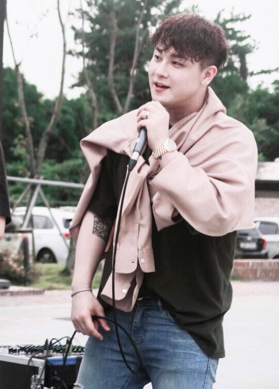 DSNG_luv_'s tweet photo. 동남동남 동수남형
#제주도 #제주공연
#정동수 #김남형 #알케이 #우노벅스 #AA #ARKAY #UNOBUCKX #420C https://t.co/Gdvo7PDErl