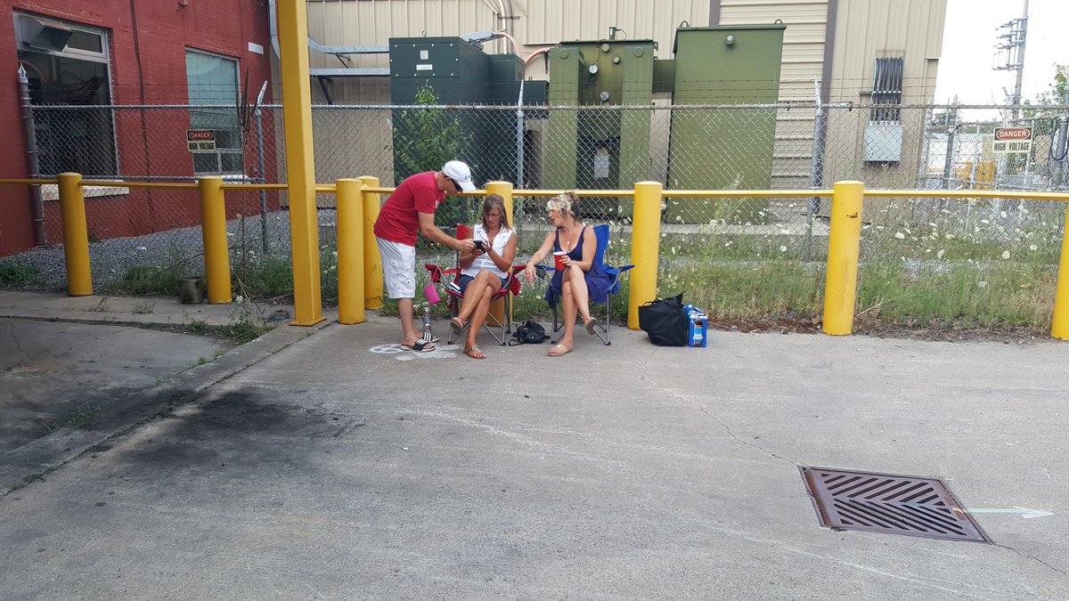 A few of us at the MiniMax annual summer BBQ at our terminal in Belleville a few weeks back.  What a great team we have! #Freight #Logistics #LTL #ON #PQ