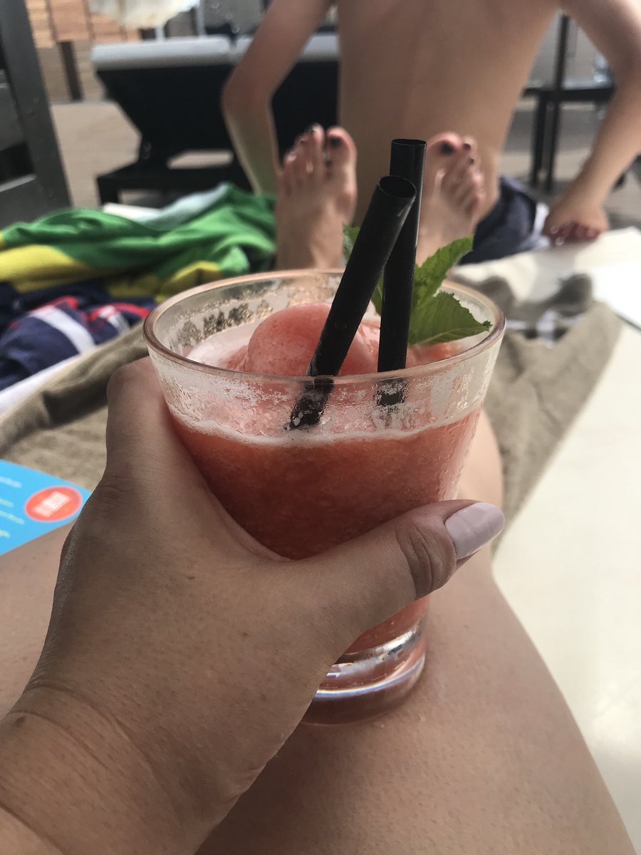 Kat Mayer tweet media