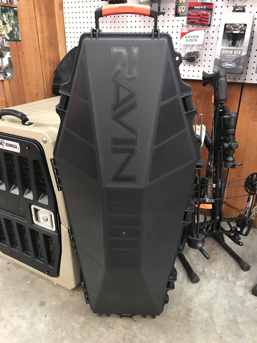 thearcheryden's tweet photo. Less than a month until the FIRST velvet hunt in TN, head in and let us get you set up for August 24-26! Hurry in and get our last Ravin hard case as well! #thearcheryden #franklintn #velvethunt #ravin #mathewsarchery #hoytarchery #mathewsdealer #hoytdealer https://t.co/JQRJir1fr8