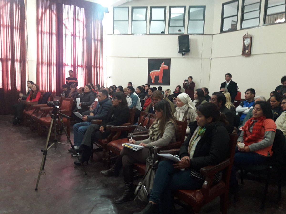 FridaFonseca2's tweet photo. #AHORA Capacitación de Referentes comunitarios adicciones org. x Direcc. Gral. De Inclusión y Militancia Social  @MuniSalta en el @ConcejoSalta Disertan: Dispositivo "Casa Flores" @GobiernoCABA, Dispositivo Fundación 90 días CABA, Fund Expandir CABA @matiascanepa  @adolforosas21 https://t.co/HMoT15xb3I