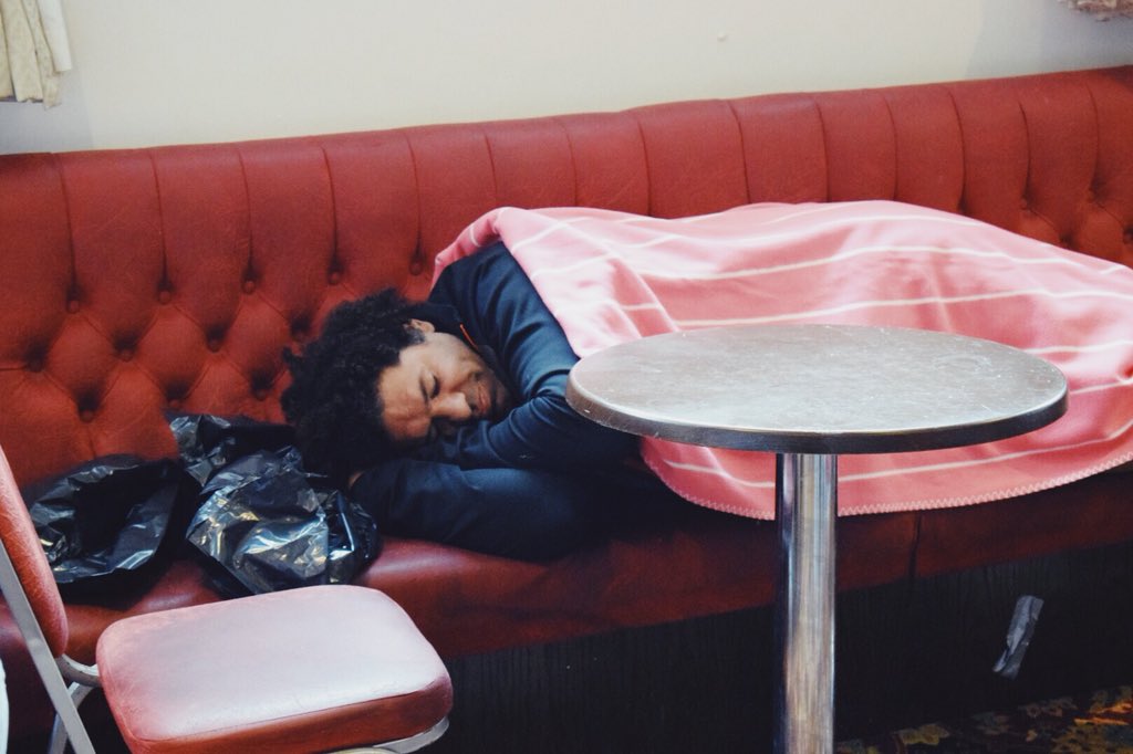 Thank you again to <a href="/maxboyceMBE/">Max Boyce MBE</a> and <a href="/glynrfc/">Glynneath RFC</a> for such a wonderful welcome yesterday ... we were so grateful (especially <a href="/colincharvis/">Colin Charvis</a>) 👍🏼🚴🏻‍♂️ #WRCTRIDE2018 <a href="/DSCommercials/">David Spear Commercial Vehicles</a> @ThVicParkClinic