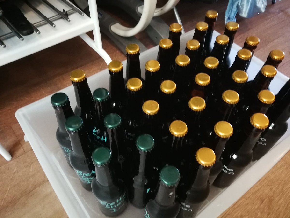 Bit of early afternoon bottling, 2 imp stouts, and a bretted belgian teacake imp stout @KBrewko 🍻😁👍 #HomeBrew #bigimps #mixedfermentation