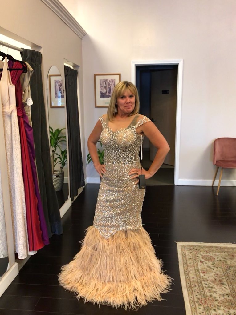 Room 132 Ps/Ss Come see me tomorrow between 5:30 and 7:00pm. ✅Drop off supplies ✅ Give me a hug ✅ Tell me if you like my “back to school” dress 😂😂. Can’t wait to see all of you!  #jbsrocks