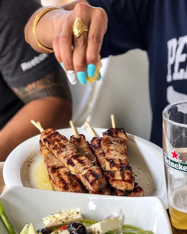 FeistyKitchen's tweet photo. so far it’s been pork souvlaki + greek salad + tzatziki for every meal and i’m not complaining, not one bit!
#tfkxgreece #keto #visitgreece #plitra https://t.co/ui7Y64hSt6 https://t.co/jMRHgi3qrU