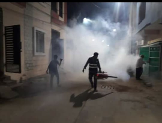 kz_senior's tweet photo. Today fogging done by entomology teams for control of mosquitoes at Jamalikunta area of Tolichowki division, Karwan. https://t.co/sASkyGxV9F