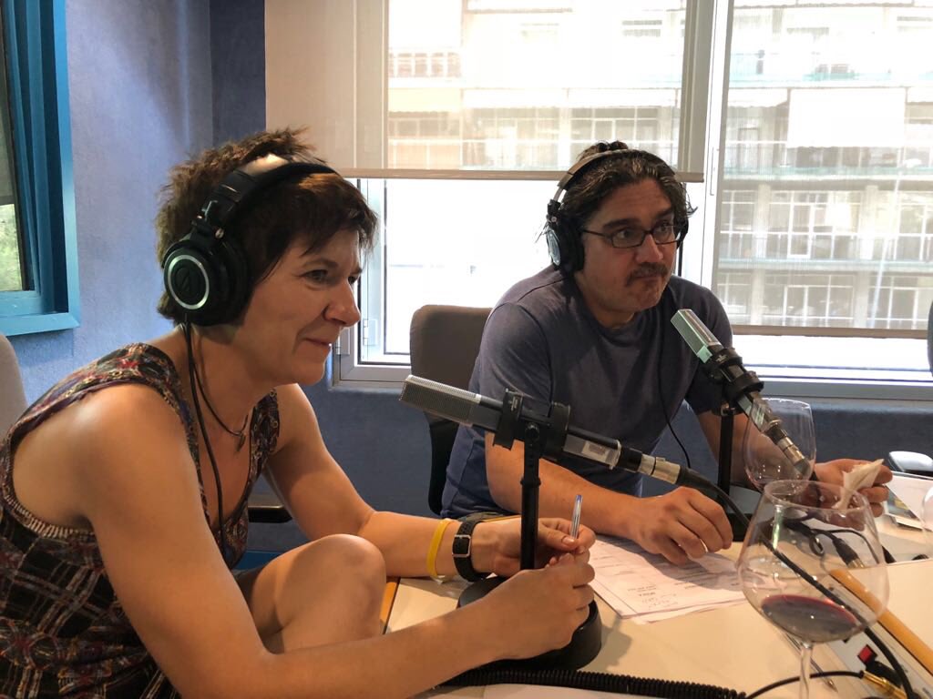 ClosGalena's tweet photo. Dissabte vam estar a @tastvertical de @CatalunyaRadio amb @emparmoliner @alextorio i @RFrancas parlant dels nostres vins! Gràcies per la bona estona i millor companyia 🍷🐜😉 #vinobel #formigadevellut #Priorat https://t.co/DPCubjaaqS