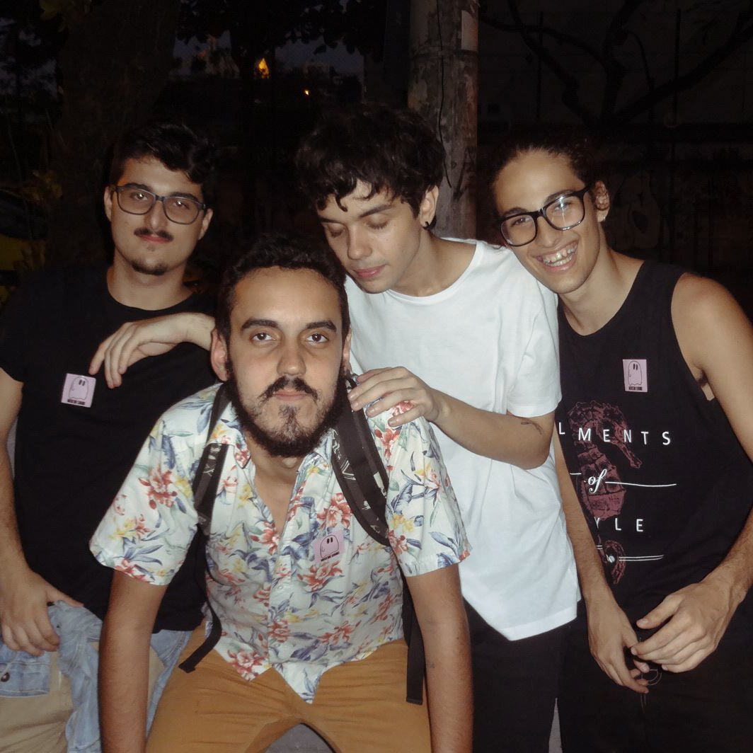 _carmenbrazil's tweet photo. oi, nós somos uma banda independente do rio de janeiro

pela primeira vez vamos estar fazendo shows fora da nossa cidade e seria muito legal se você pudesse ir. mesmo que vc não goste de bandinhas indie seu RT ajuda muito a gente! https://t.co/Hg223m19oV