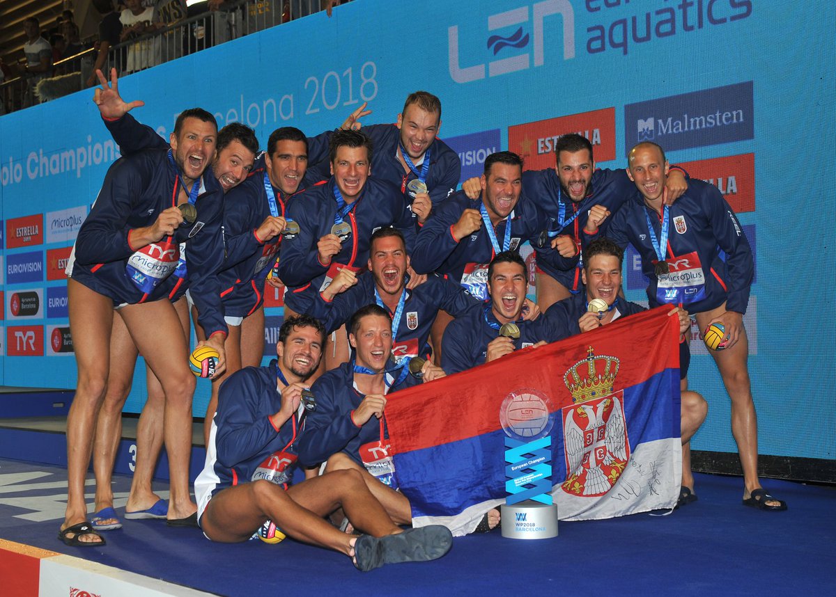 racing_polo's tweet photo. Les Serbes et les Néerlandaises sont les nouveaux champions et championnes d'Europe de water-polo ! Bravo à eux !

#Waterpolo #Champion #Europe #WP2018BCN https://t.co/smWskDUlqs