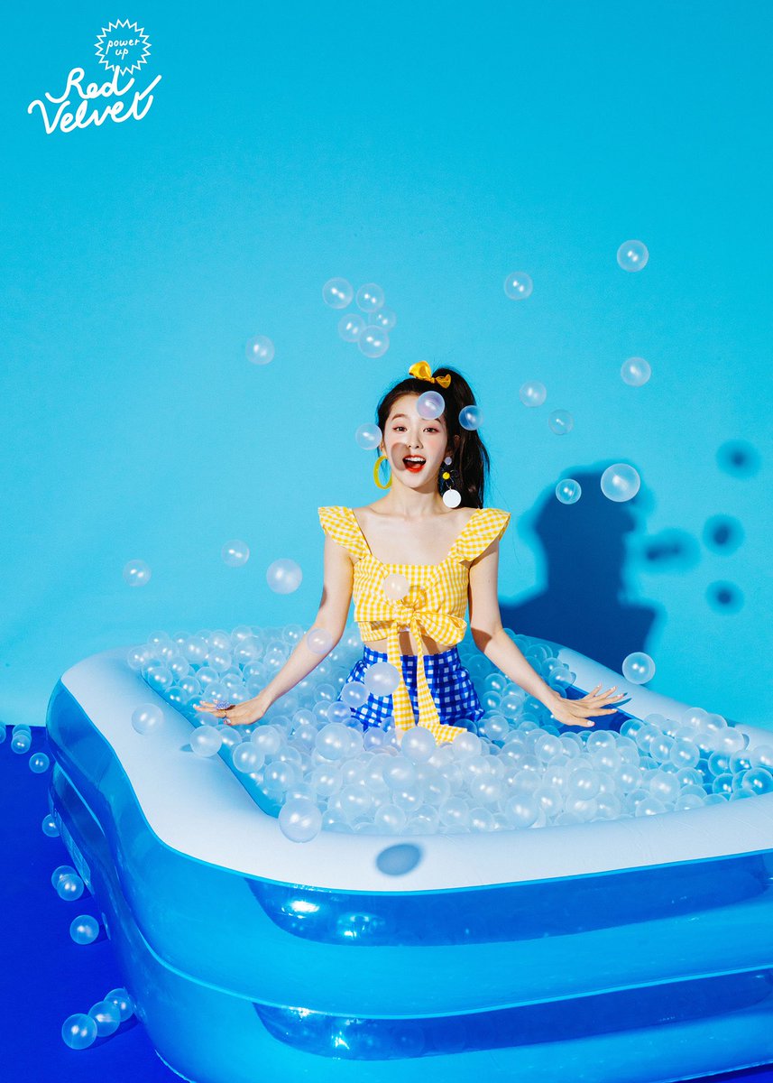 5REDVELVET's tweet photo. [OFFICIAL] 180731 RED VELVET ‘Summer Magic’ Teaser Photos

#IRENE #RedVelvet #SummerMagic 
https://t.co/6WFeKti1jc https://t.co/tMnkuA0rn7