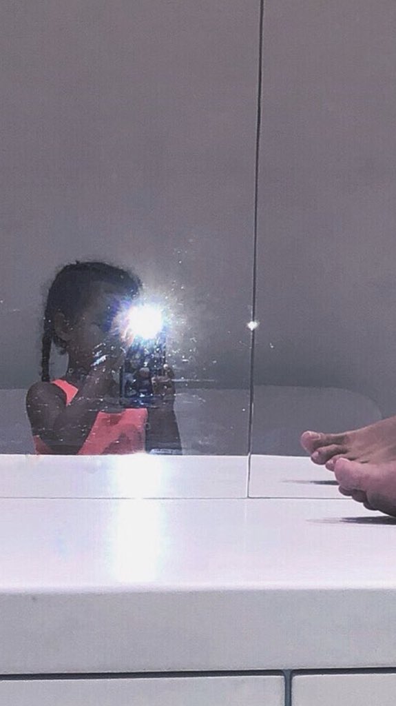 natashagracexxo's tweet photo. @KimKardashian “Your doing great sweetie” https://t.co/HyBIvgjYEJ