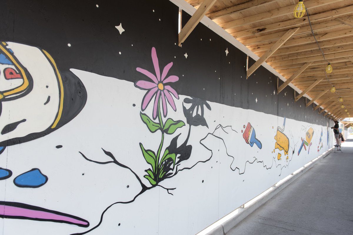 MarlinSpring's tweet image. Find out about our beautiful and exciting journey partnering with STEPS through the @ThePatchProject to Celebrate local artists. ow.ly/P2kW30lbjEl 
📸: No Filter Studio Toronto

#ThePatchProject #LocalArt #TheDanforth #MarlinSpring